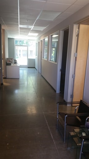 601 N Parkcenter Dr, Santa Ana, CA à louer - Photo intérieure – Image 2 sur 16