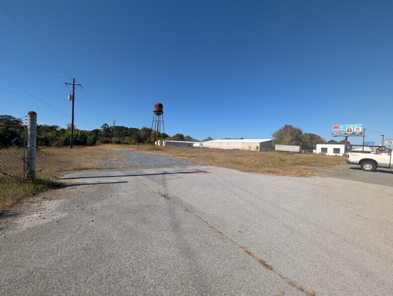 6105 Joe Frank Harris Pkwy NW, Adairsville, GA à vendre - Photo de l’immeuble – Image 2 sur 5