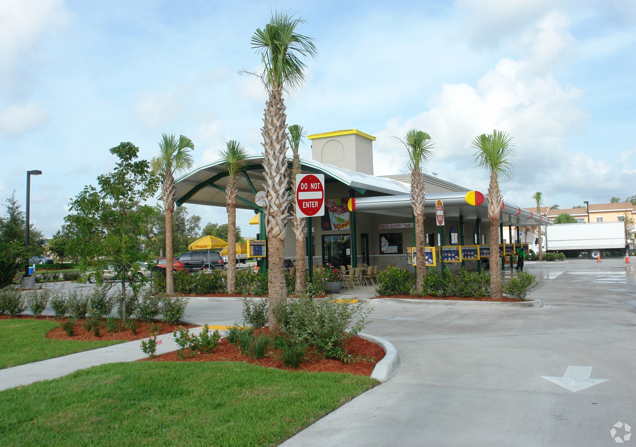 201 N Congress Ave, West Palm Beach, FL à louer Photo principale– Image 1 sur 6