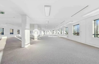 Bureau dans Noisy-le-Grand à louer Photo intérieure– Image 2 sur 3