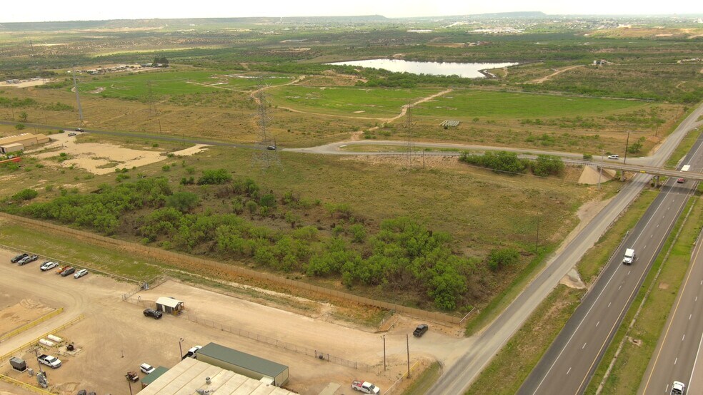 5100 Service rd, Big Spring, TX à vendre - Photo de l’immeuble – Image 2 sur 10