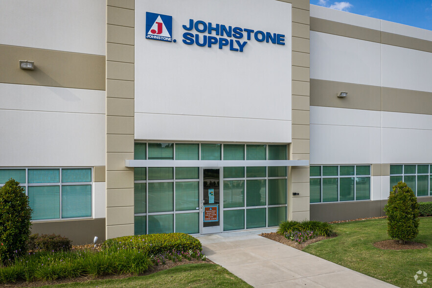 22350 Merchants Way, Katy, TX à louer - Photo de l’immeuble – Image 3 sur 10