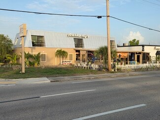 Plus de détails pour 1303 Del Prado Blvd S, Cape Coral, FL - Local commercial à vendre