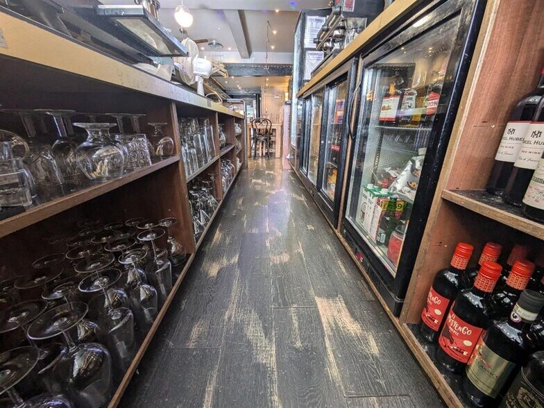 188 Whitchurch Rd, Cardiff à vendre - Photo intérieure – Image 3 sur 47