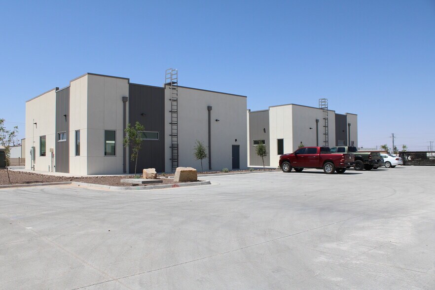 1524 Oxbow Dr, Horizon City, TX à vendre - Photo de l’immeuble – Image 3 sur 12