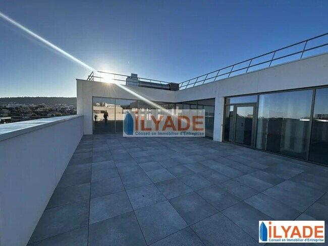 Plus de détails pour 750 Avenue Emile Bodin, La Ciotat - Bureau à louer