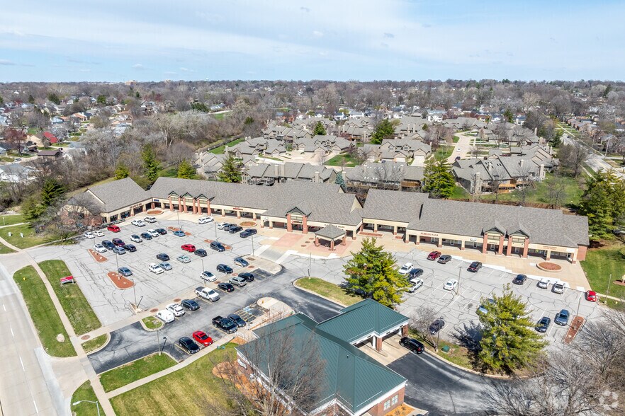 1903 Ep True Pkwy, West Des Moines, IA à louer - Aérien – Image 2 sur 7