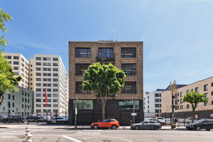 734 S Main St, Los Angeles, CA à louer - Photo de l’immeuble – Image 2 sur 15
