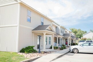 Plus de détails pour 406 S Wilkinson St, Milledgeville, GA - Logement à vendre
