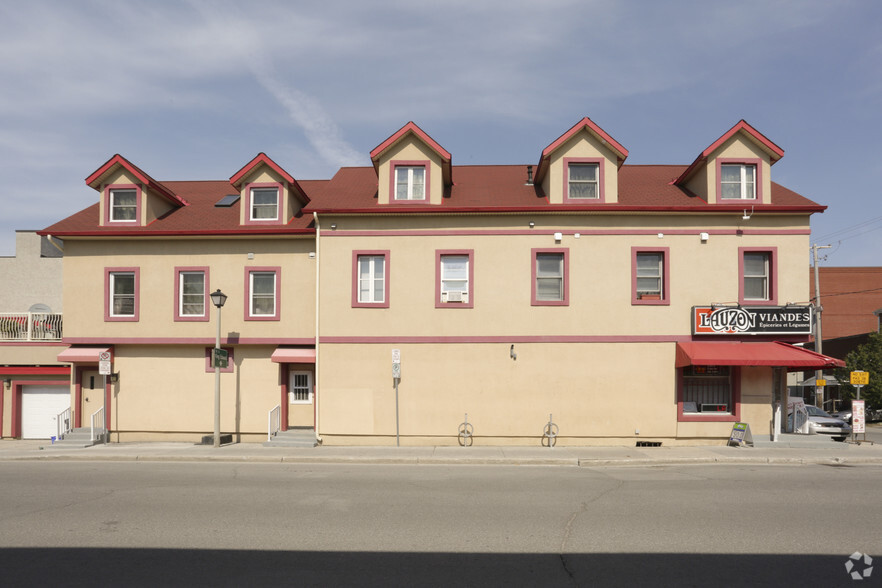 207 Guigues Ave, Ottawa, ON à louer - Photo de l’immeuble – Image 2 sur 2
