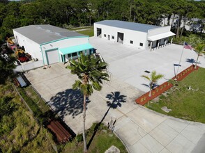 1729 Agora Cir SE, Palm Bay, FL à louer Aérien– Image 2 sur 4