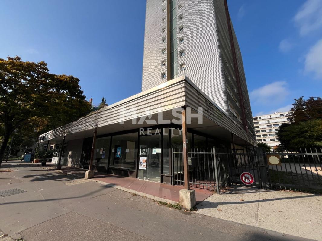 83-85 Cours De La République, Villeurbanne à louer Photo de l’immeuble– Image 1 sur 9