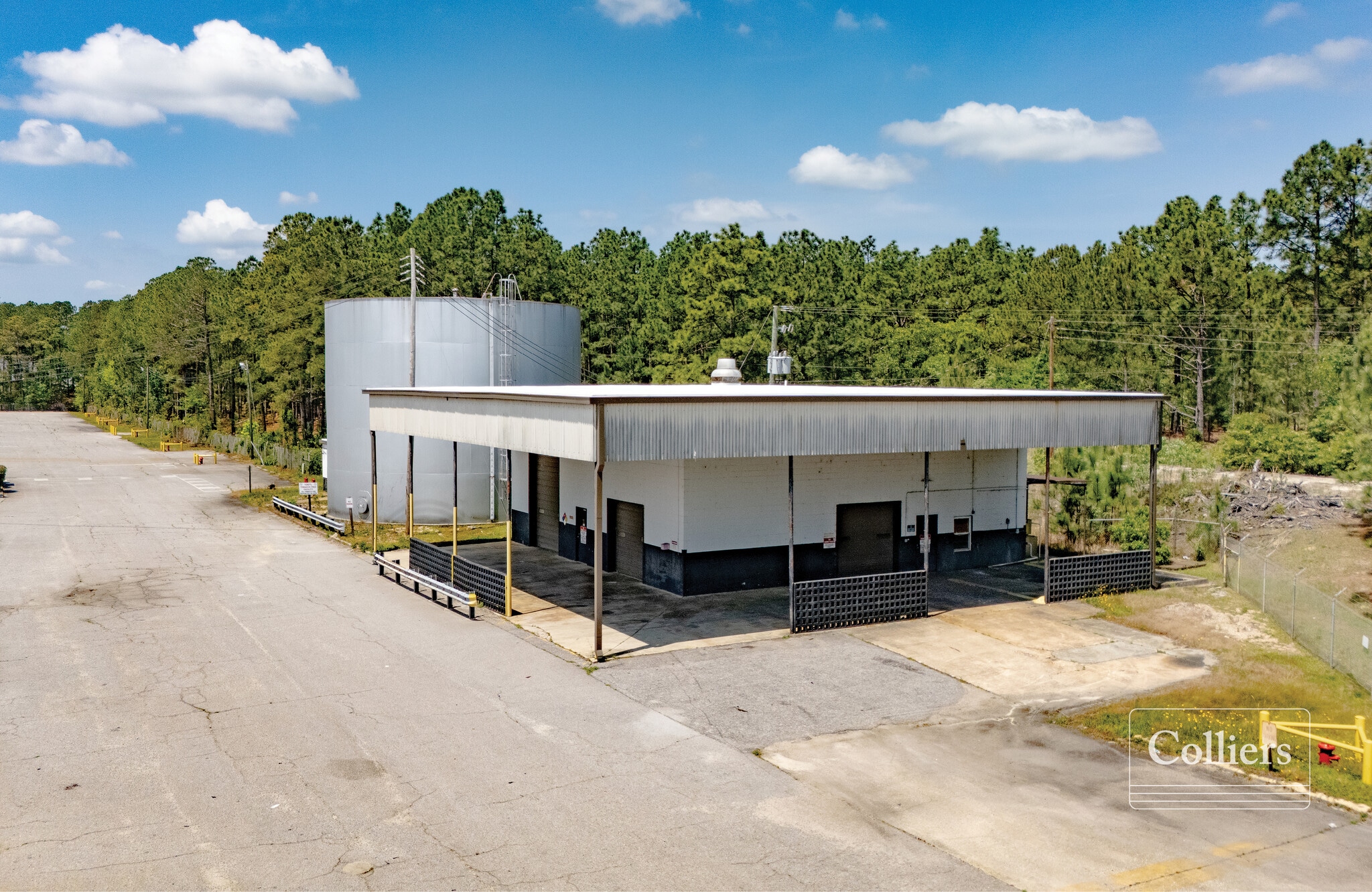 235 Standard Warehouse Rd, Lugoff, SC à louer Photo intérieure– Image 1 sur 6