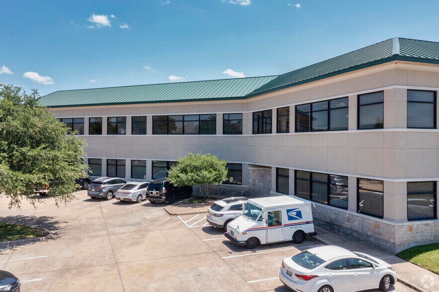 3608 Preston Rd, Plano, TX à louer - Photo de l’immeuble – Image 3 sur 8