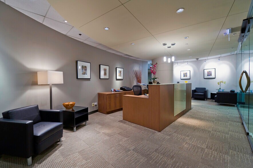 5600 N River Rd, Rosemont, IL à louer - Photo de l’immeuble – Image 3 sur 7