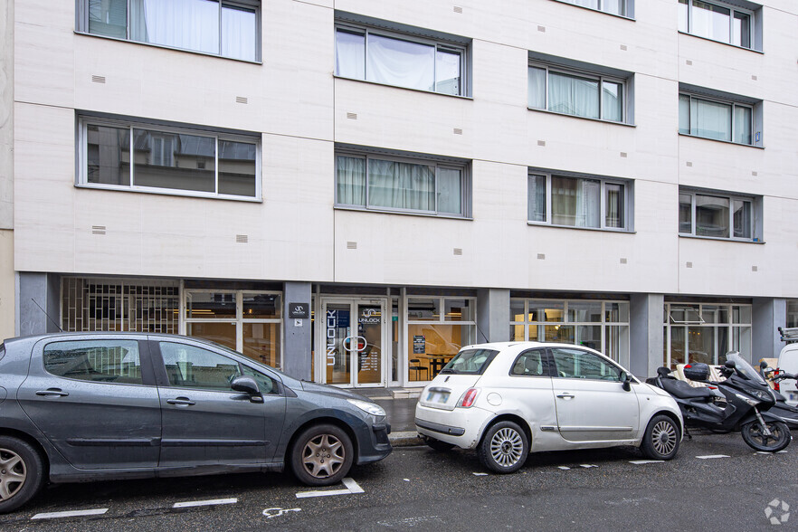 Bureaux/Local commercial dans Paris à louer - Photo de l’immeuble – Image 3 sur 3