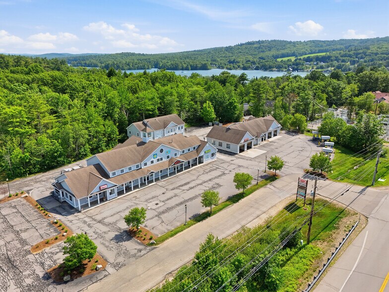 70 Whittier Hwy, Moultonborough, NH à louer - Photo principale – Image 1 sur 8