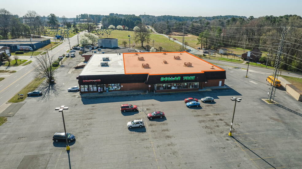 907 N Miami Blvd, Durham, NC à vendre - Photo de l’immeuble – Image 3 sur 11