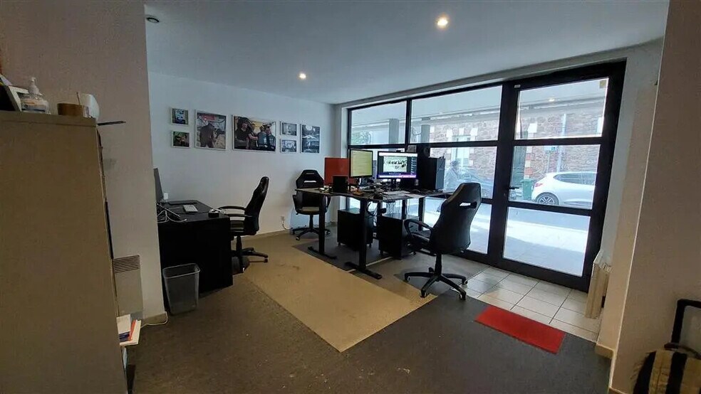 Bureau dans Fontenay-sous-Bois à louer - Photo de l’immeuble – Image 2 sur 8