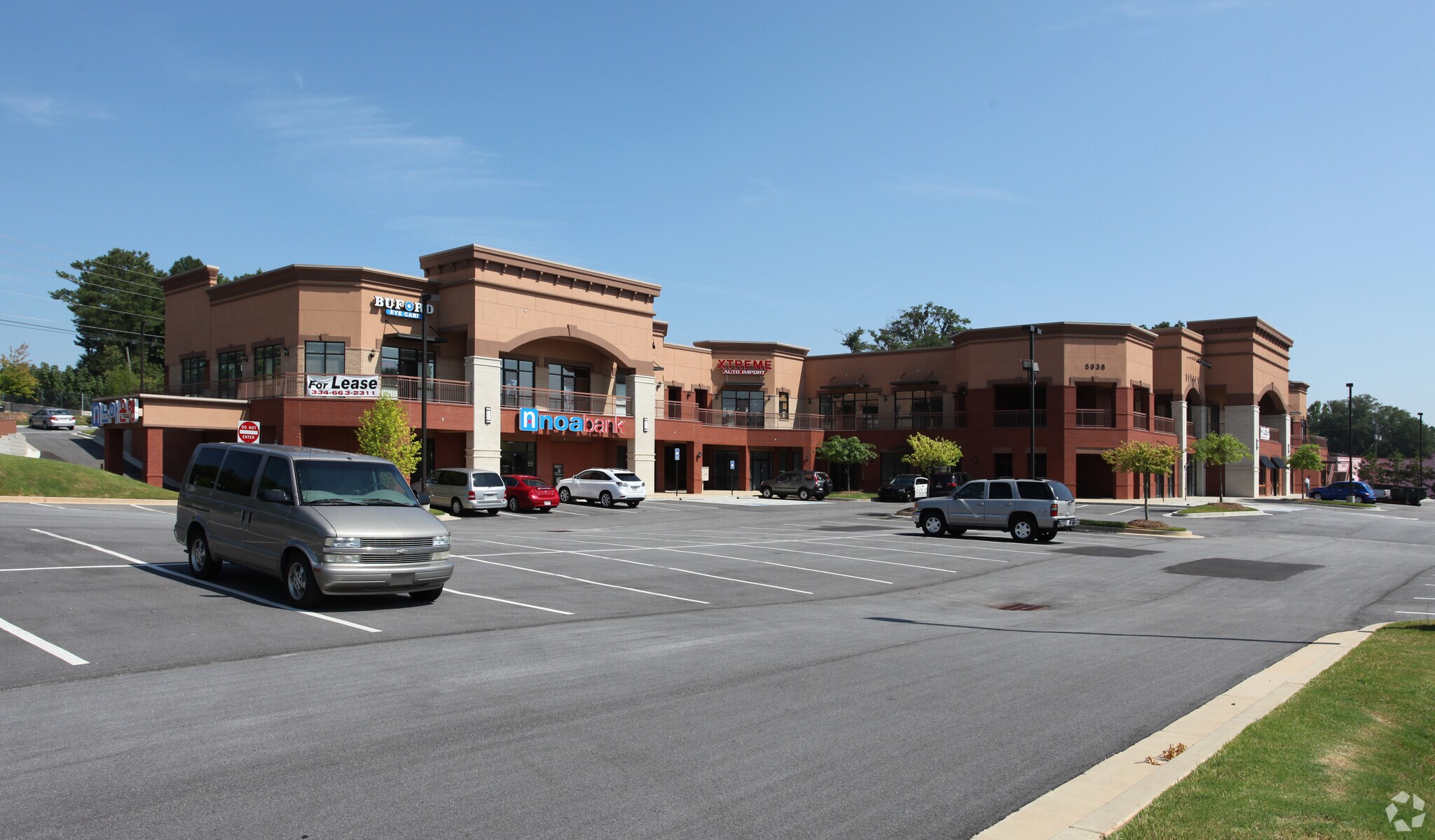 5938 Buford Hwy, Atlanta, GA à louer Photo principale– Image 1 sur 3