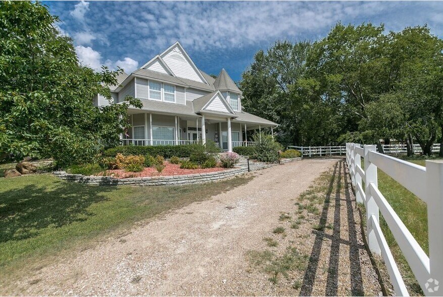 2600 Rosebud Ln, Richland Hills, TX à vendre - Photo principale – Image 1 sur 12