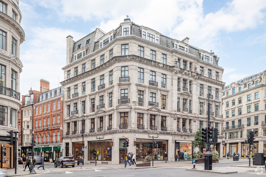 21 Hanover St, Londres à louer - Photo de l’immeuble – Image 3 sur 27