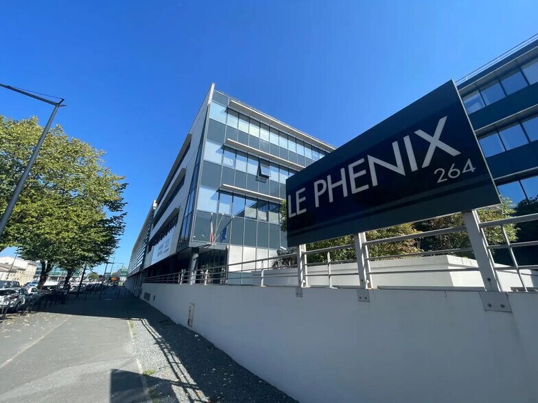 Bureau dans Bordeaux à louer - Photo de l’immeuble – Image 3 sur 22