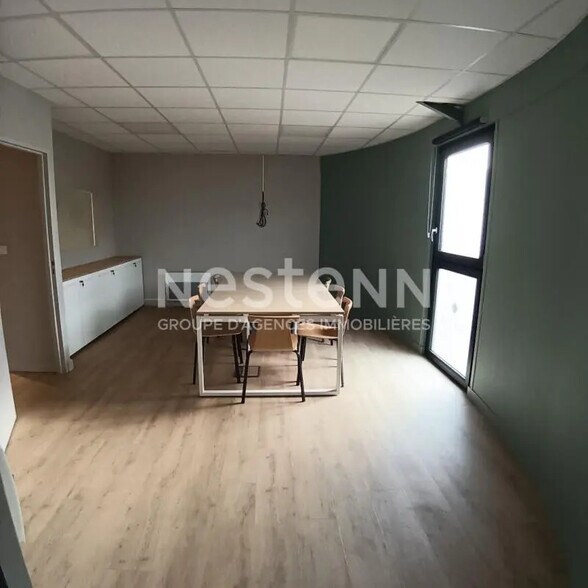 Bureau dans Séné à louer - Photo intérieure – Image 2 sur 4