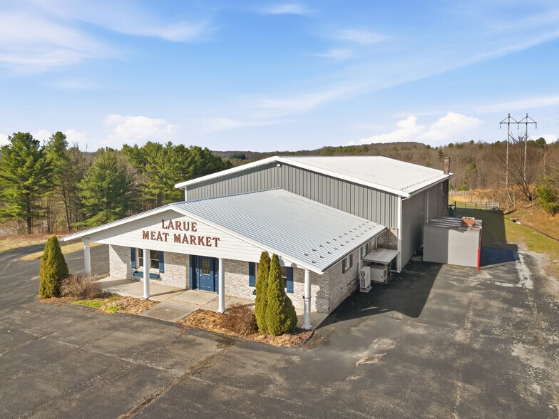 1908 Water Level Rd, Somerset, PA à vendre - Photo principale – Image 1 sur 50