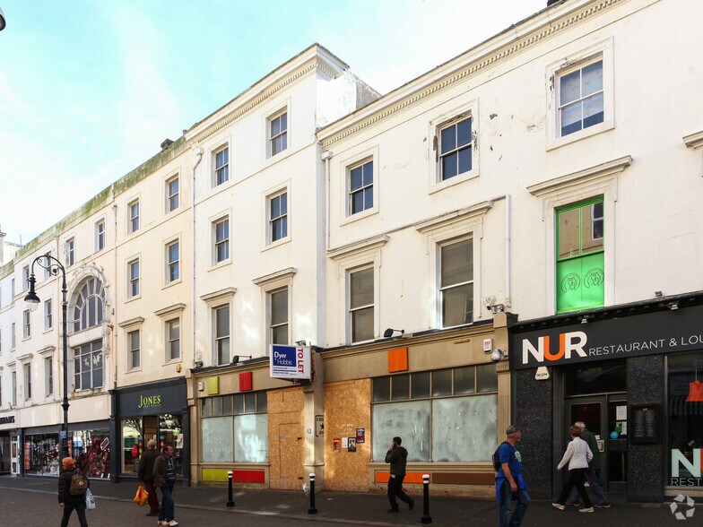 11-12 Robertson St, Hastings à louer - Photo de l’immeuble – Image 2 sur 12