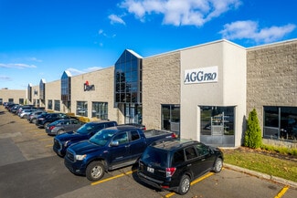 Plus de détails pour 351-381 Rue McCaffrey, Montréal, QC - Local d'activités, Industriel/Logistique à louer