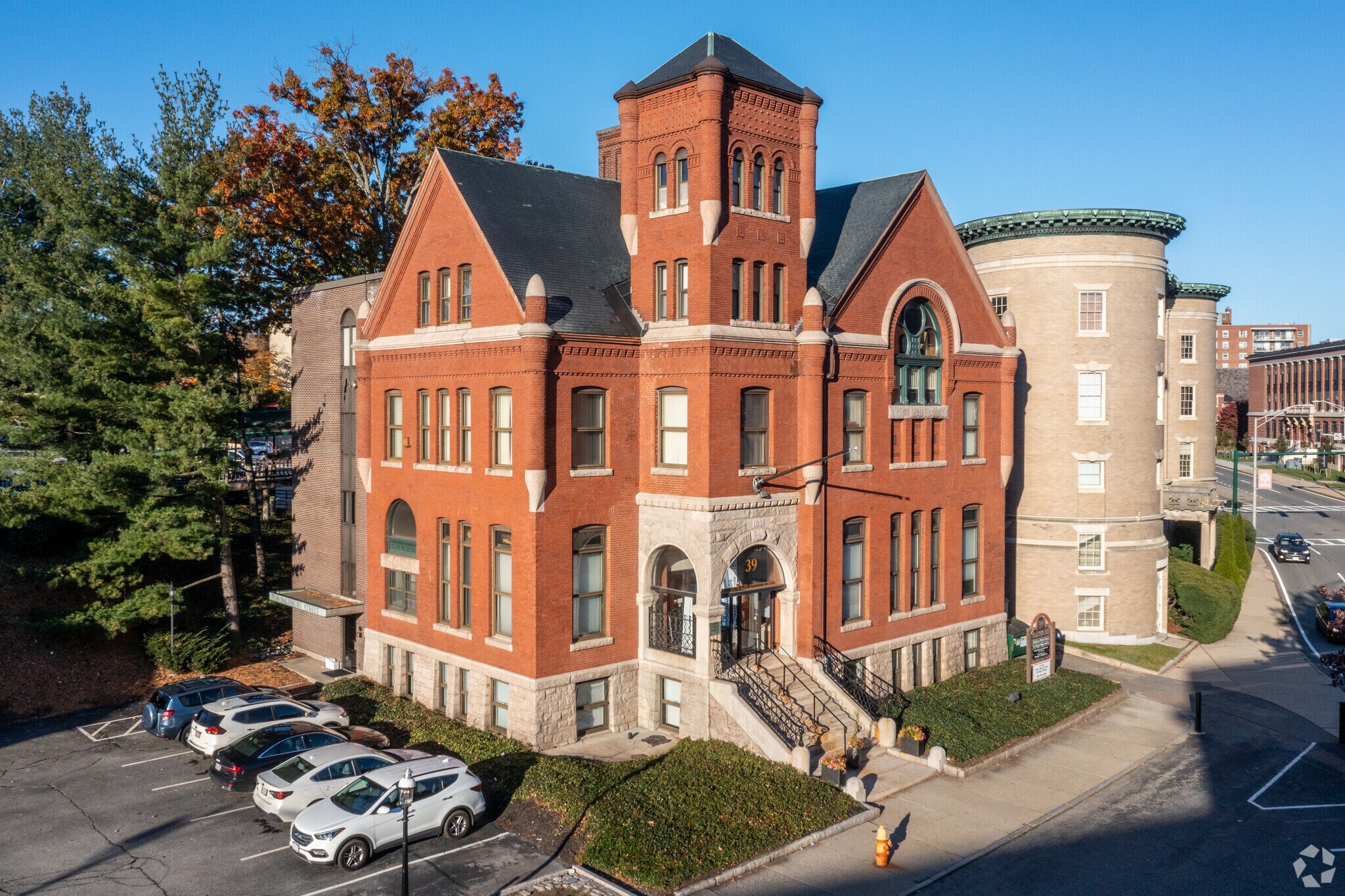 39 Salisbury St, Worcester, MA à vendre Photo principale– Image 1 sur 19