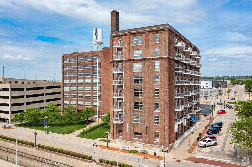 401 SW Water St, Peoria, IL à louer - Photo de l’immeuble – Image 2 sur 6