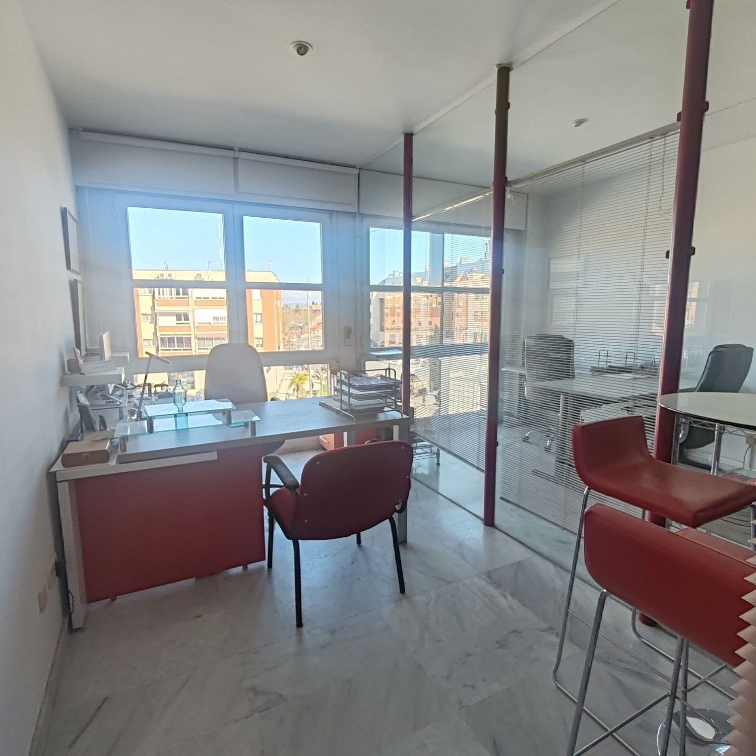 Bureau dans Majadahonda, Madrid à louer Photo intérieure– Image 1 sur 4