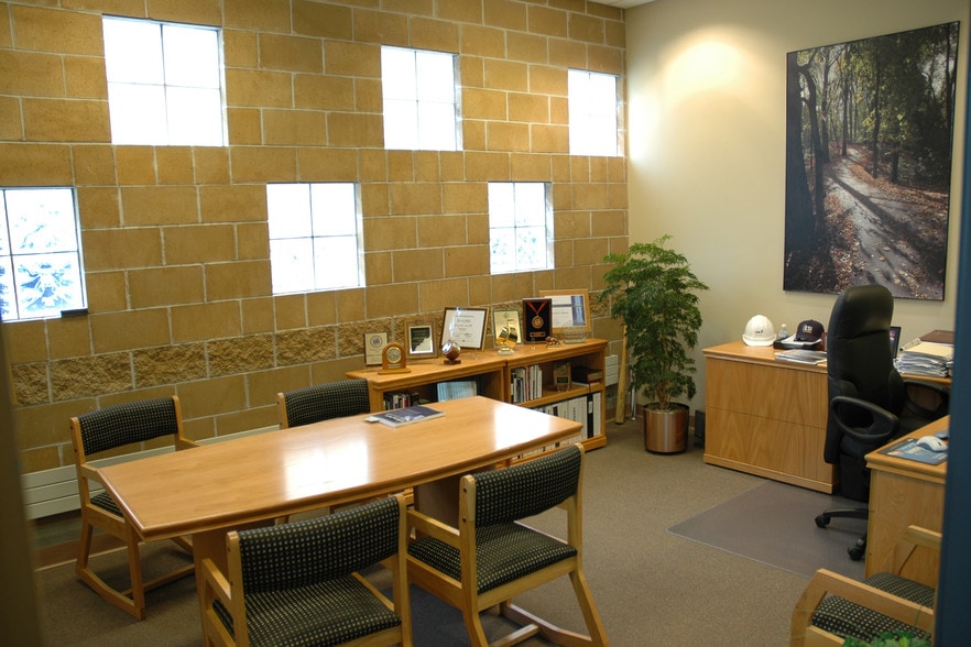 725 Prudden St, Lansing, MI à louer - Photo intérieure – Image 3 sur 22