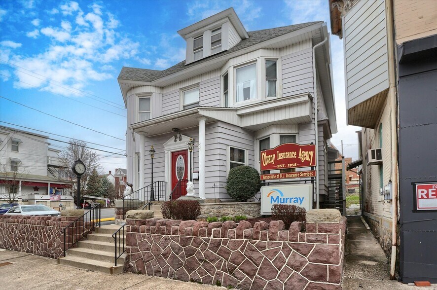 3 S Market St, Shamokin, PA à vendre - Photo de l’immeuble – Image 2 sur 64