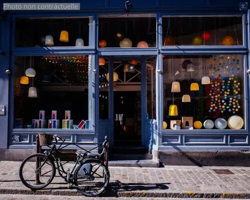 Plus de détails pour Local commercial à louer