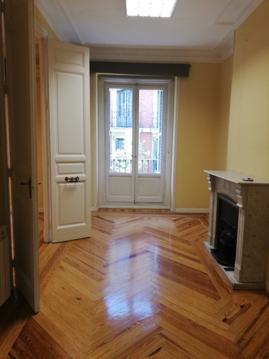 Bureau dans Madrid, Madrid à louer Plan d’étage– Image 1 sur 5