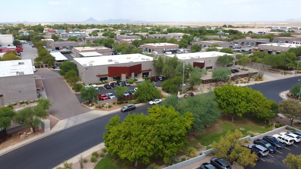 2848 N Omaha St, Mesa, AZ à louer - Photo de l’immeuble – Image 2 sur 11