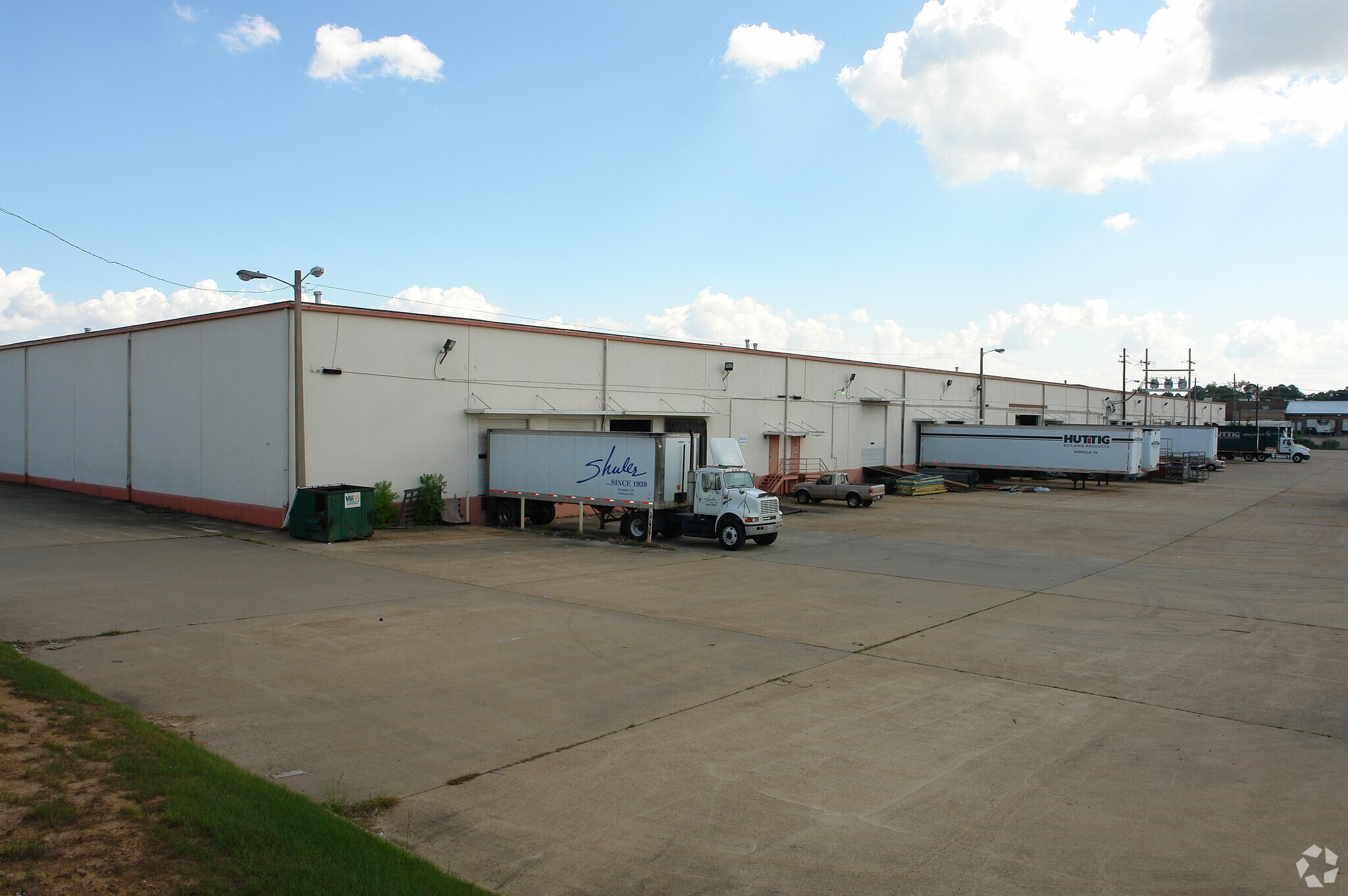 855 Boling St, Jackson, MS à louer Photo de l’immeuble– Image 1 sur 16