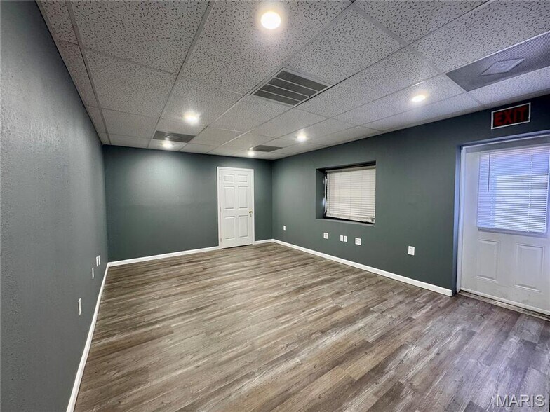 1614 S Broadway St, Poplar Bluff, MO à vendre - Photo intérieure – Image 2 sur 5