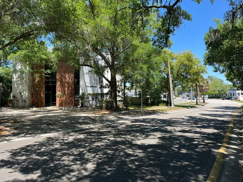 200 N Thornton Ave, Orlando, FL à vendre - Photo de l’immeuble – Image 3 sur 21