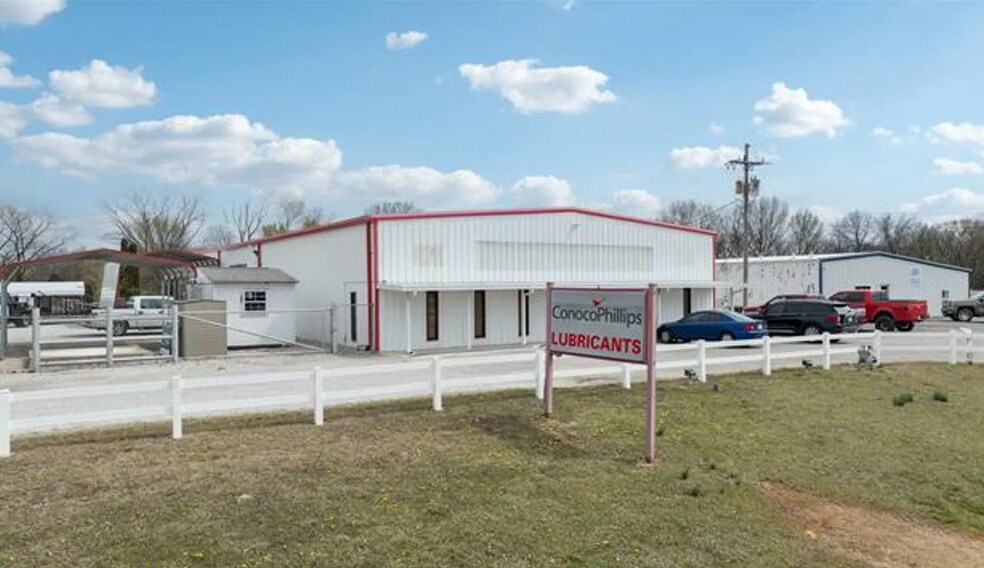 4201 N Wood Dr, Okmulgee, OK à vendre - Photo principale – Image 1 sur 1