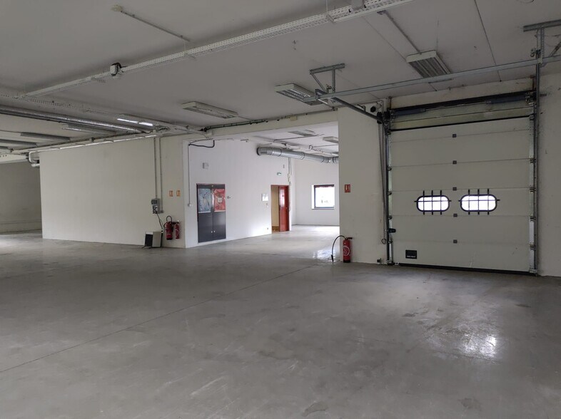 Local d'activités dans Palaiseau à vendre - Photo intérieure – Image 1 sur 5