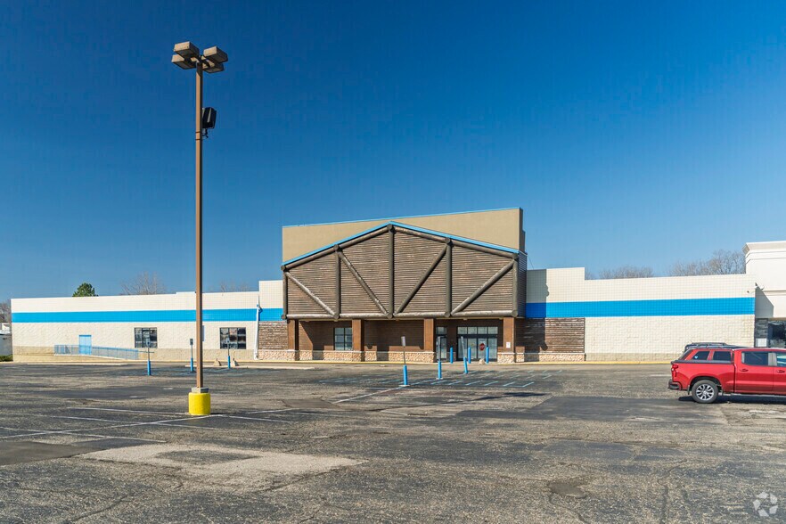 5038-A Miller Rd, Flint, MI à vendre - Photo de l’immeuble – Image 2 sur 3