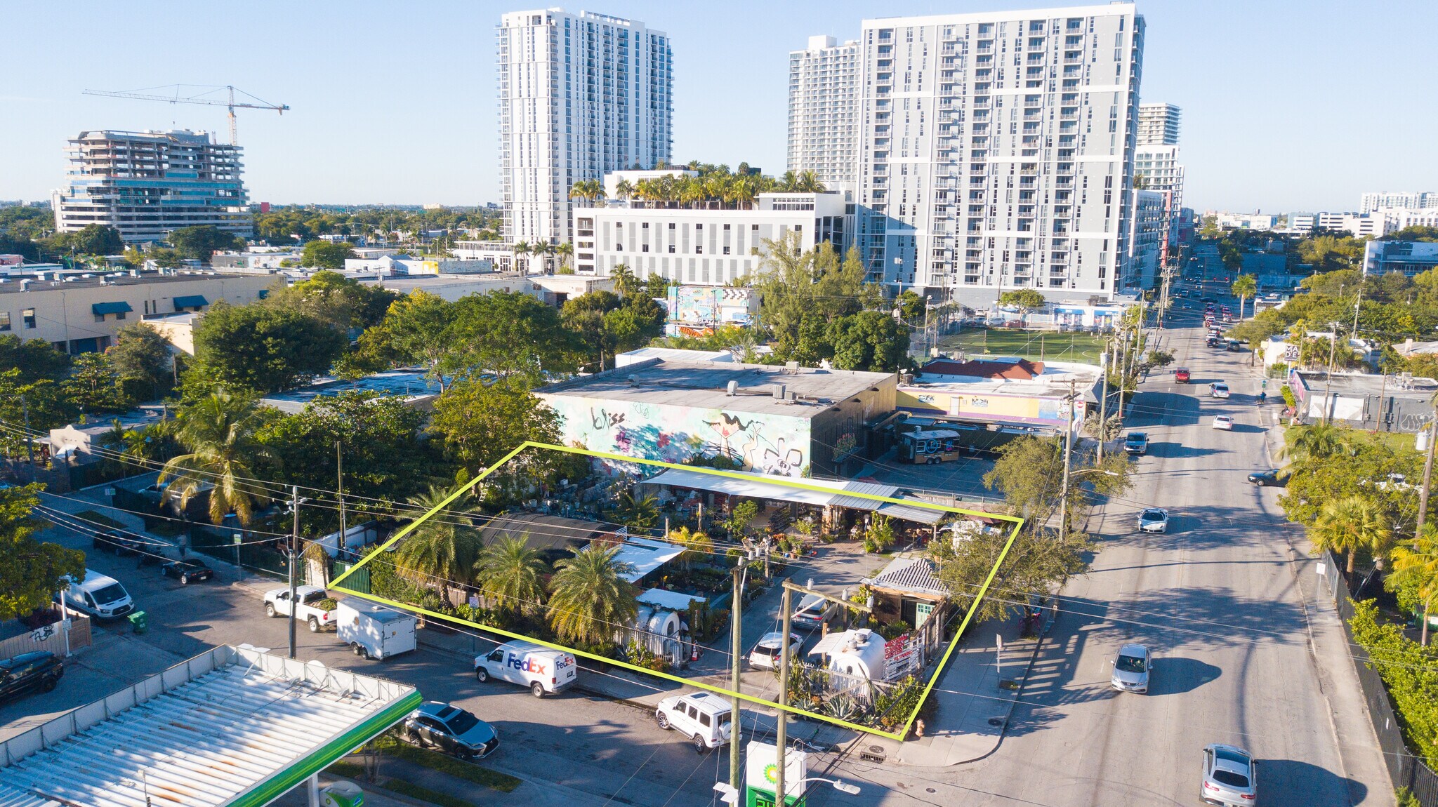 2600 NE 2nd Ave, Miami, FL à vendre Photo de l’immeuble– Image 1 sur 11