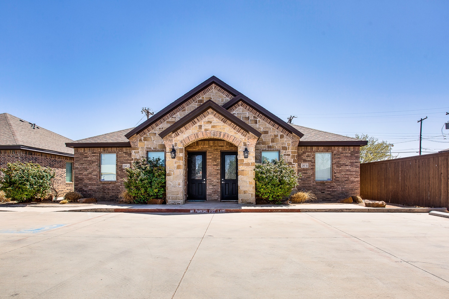 2507 79th St, Lubbock, TX à louer Photo de l’immeuble– Image 1 sur 16