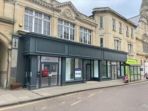 2-3 Silver St, Trowbridge à louer Photo de l’immeuble– Image 1 sur 3