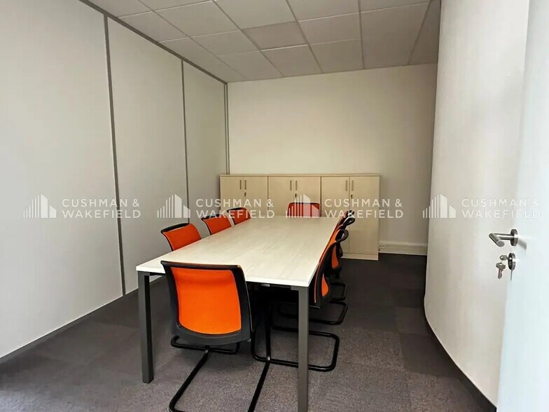 Bureau dans Entzheim à louer - Photo de l’immeuble – Image 2 sur 11