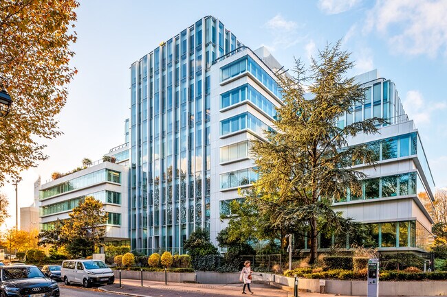 Plus de détails pour 40-52 Boulevard Du Parc, Neuilly-sur-Seine - Bureau à louer